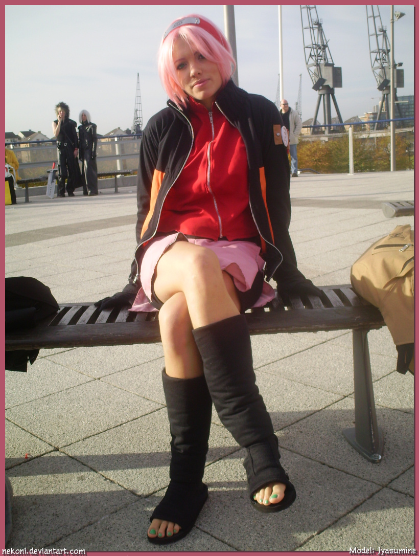 Sakura Haruno classic cosplay by Steph-chan-neko on DeviantArt