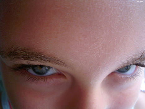My sister's eyes