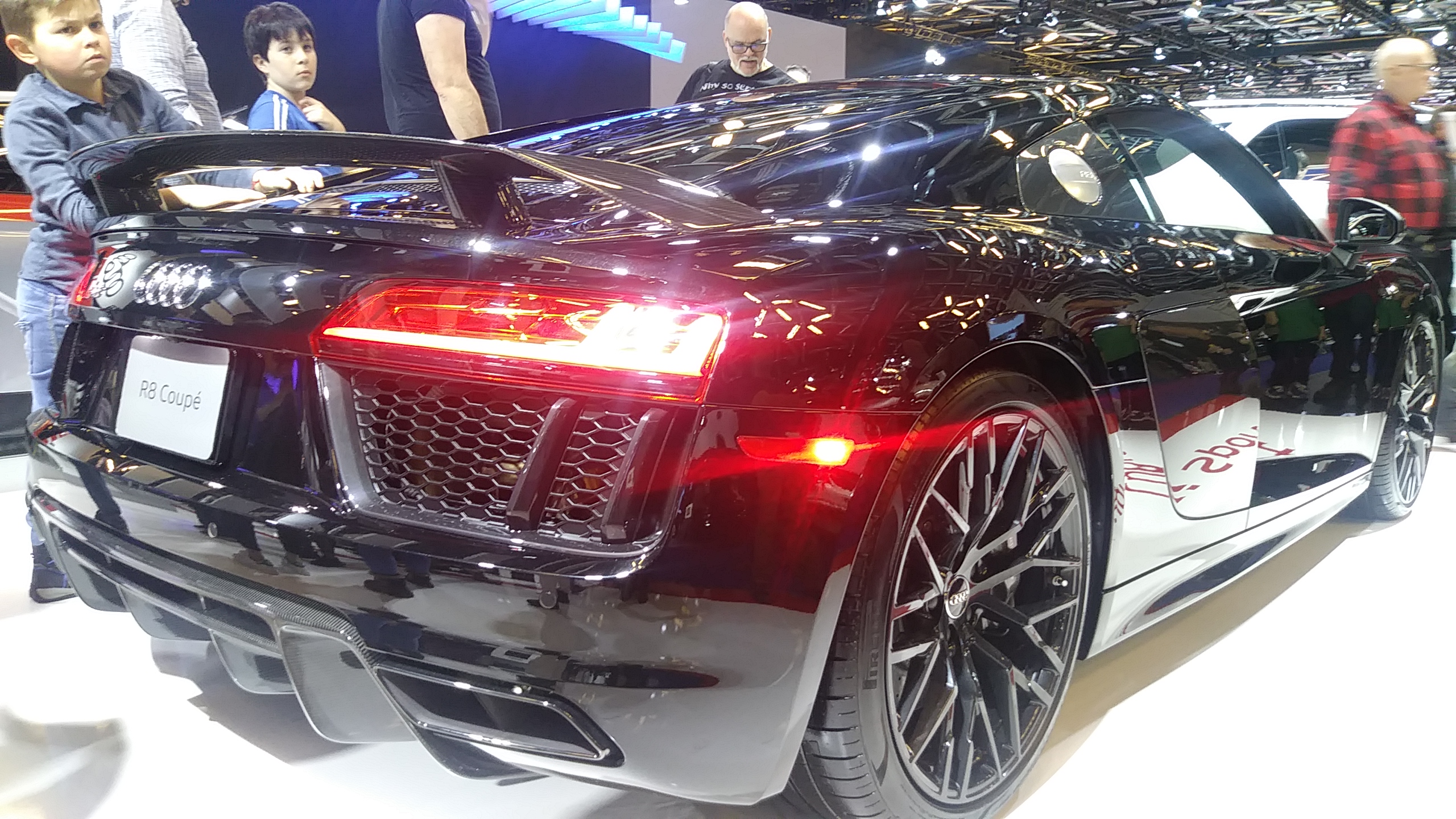 Black Audi R8 Back View by HiroHamadaRockz on DeviantArt