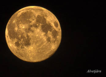 Supermoon in HDR