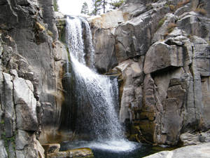 Palisade Falls Soda Springs CA