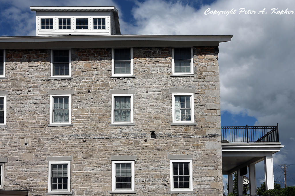 Old Stone Mill Inn