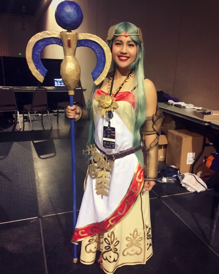 Lady Palutena  (Super Smash Bros. 4) Cosplay