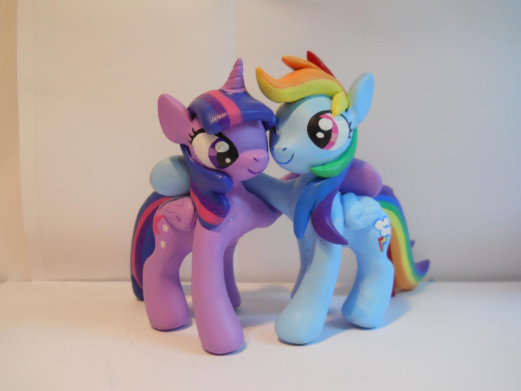 Twilight Sparkle and Rainbow Dash