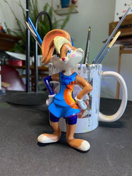 Lola Bunny Sculpture