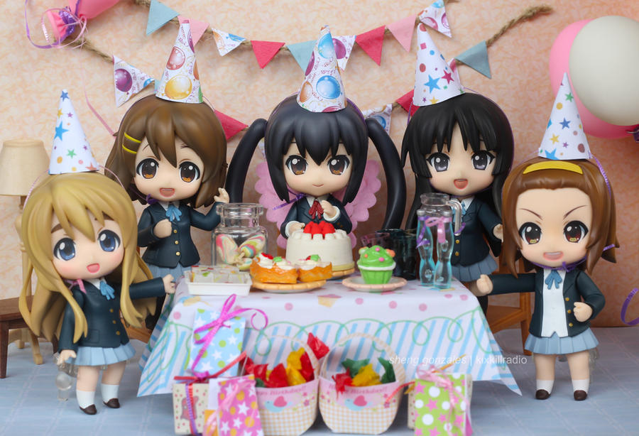 Happy Birthday Azunyan by kixkillradio