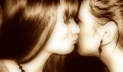 Kiss me in sepia