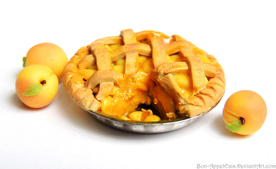 Miniature Peach Pie