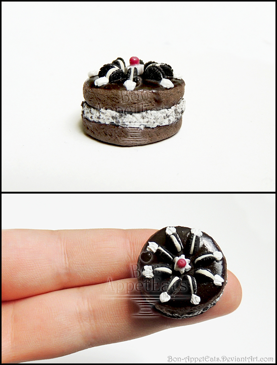 Miniature Oreo Cake