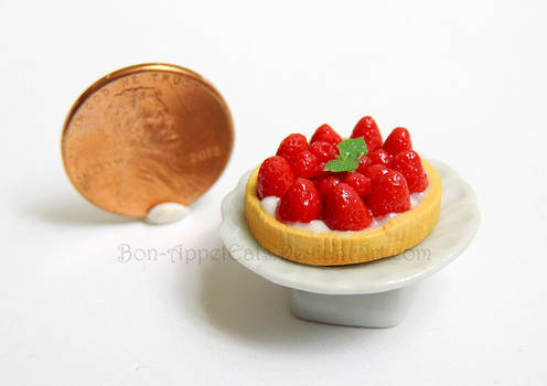 1:12 Strawberry Fruit Tart