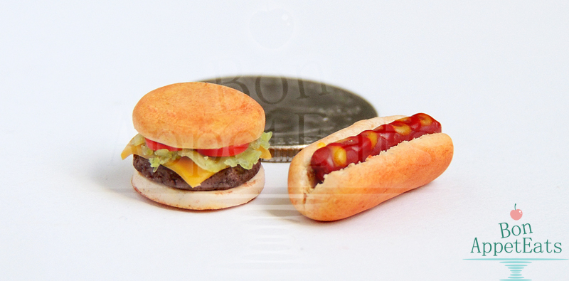 1:12 Cheeseburger and Hot Dog