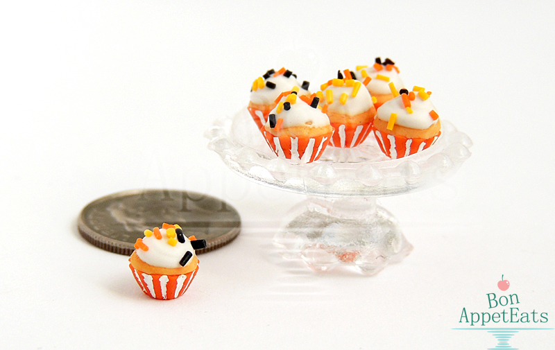 1:12 Halloween Cupcakes