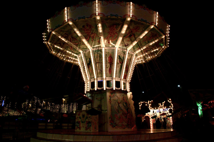 Empty Carousel by IrethT on DeviantArt