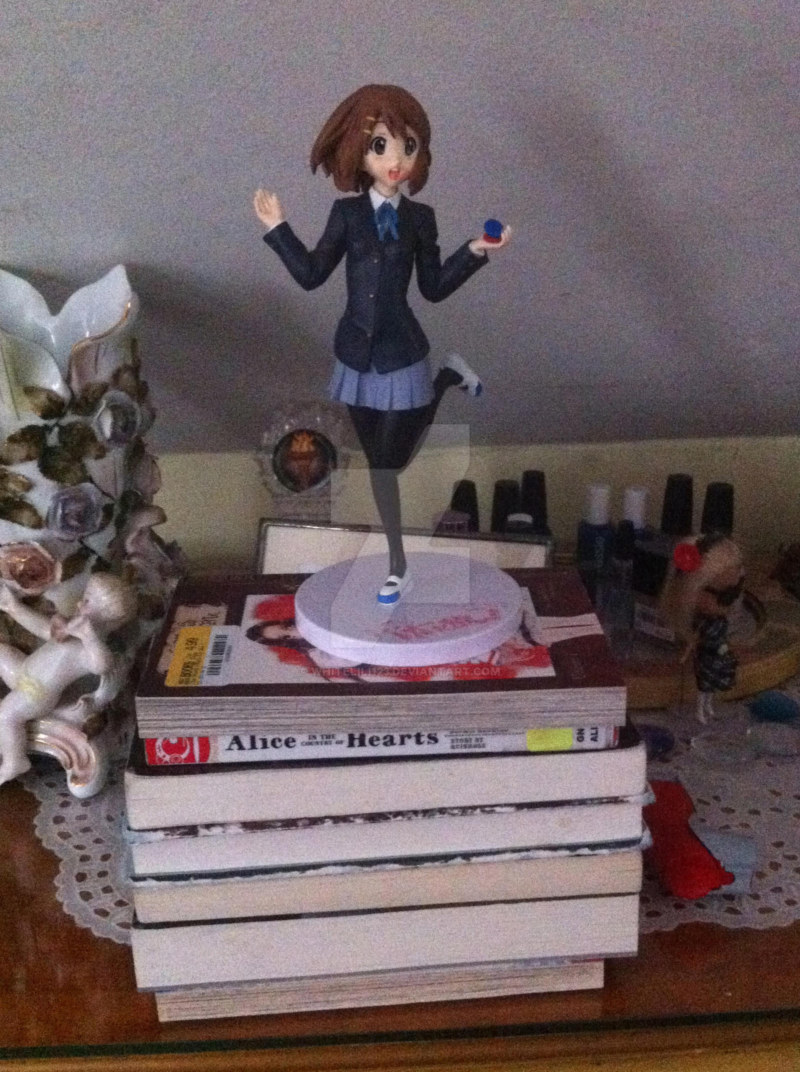 Yui on top of the world