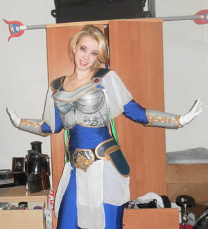 Lux league of legends cosplay