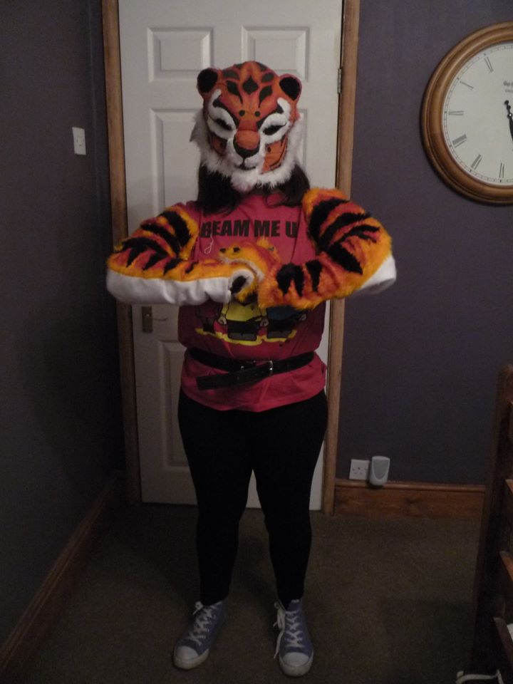 tigress cosplay fursuit part 2 arms and gloves