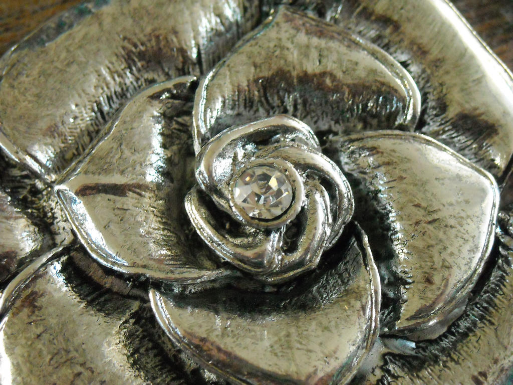 silver rose by sds95 on DeviantArt