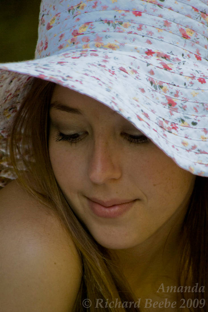 Amanda-Portrait9 by rbeebephoto on DeviantArt