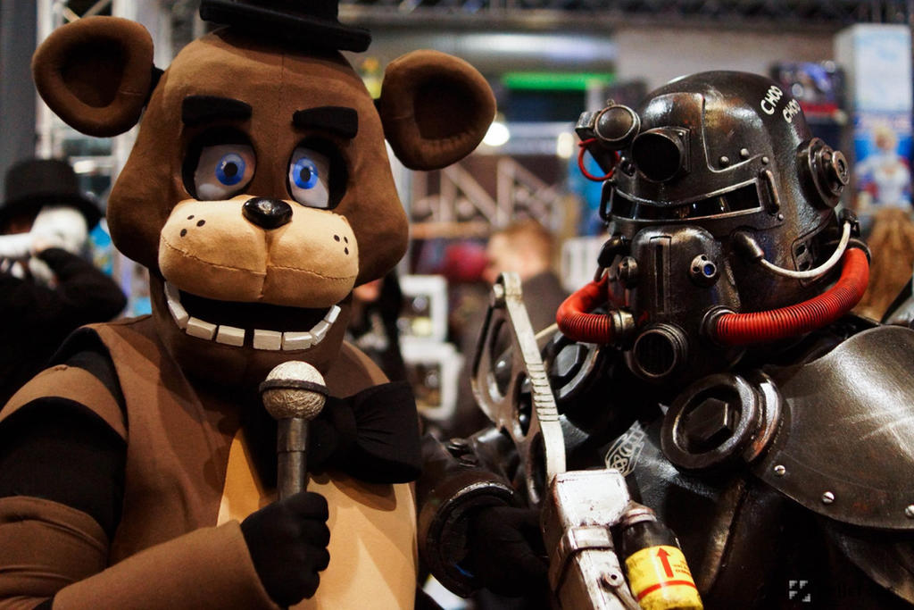Nightmare Bonnie and Nightmare Freddy Cosplay by CreatureComplex on  DeviantArt