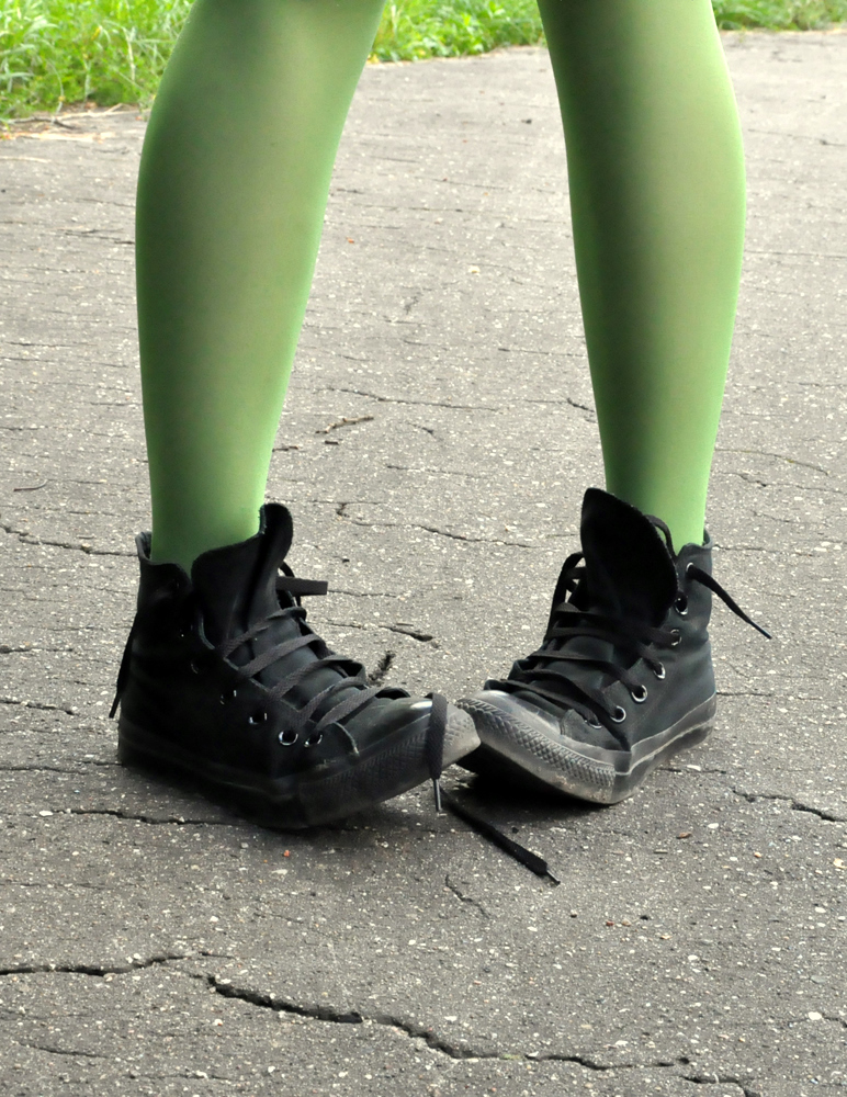 Black converse , green legs by Sarcastic-Coffee on DeviantArt