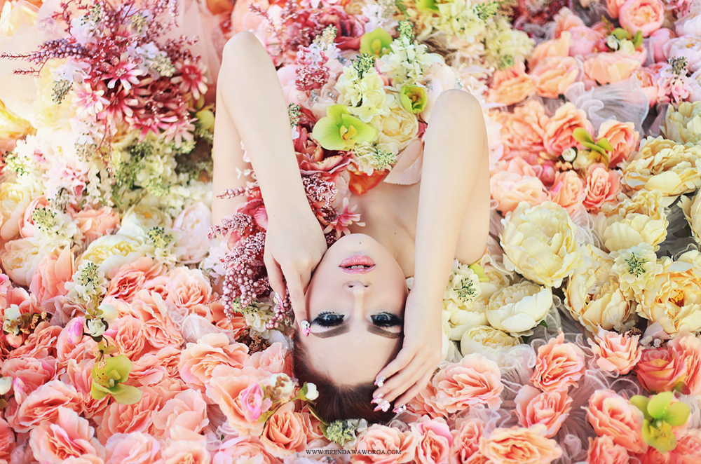 10000 flowers by bwaworga