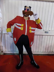 Dr Eggman cosplay - Get a load of this! 2