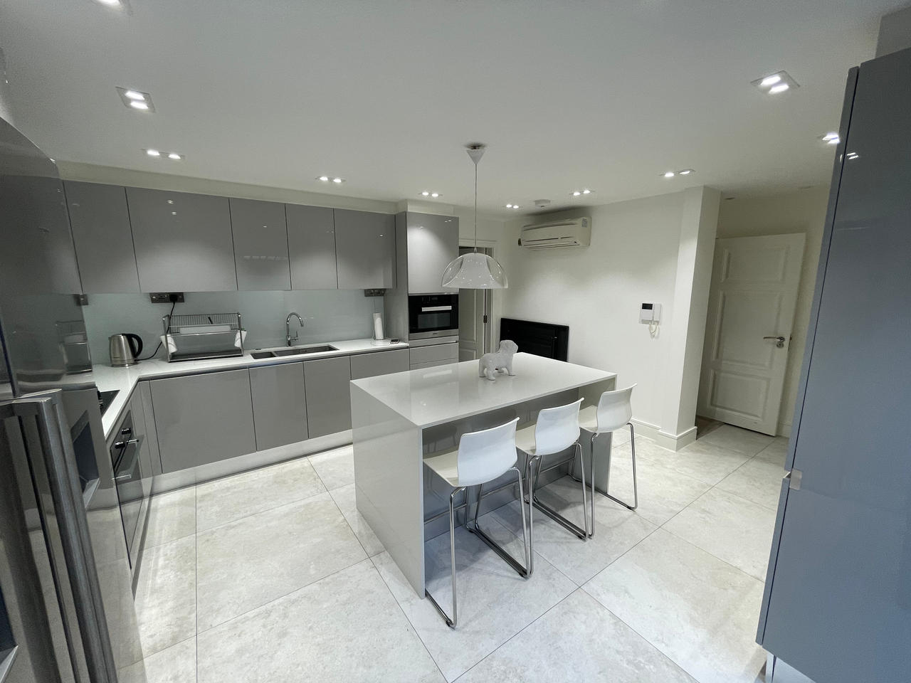 Renovation services in london cost
