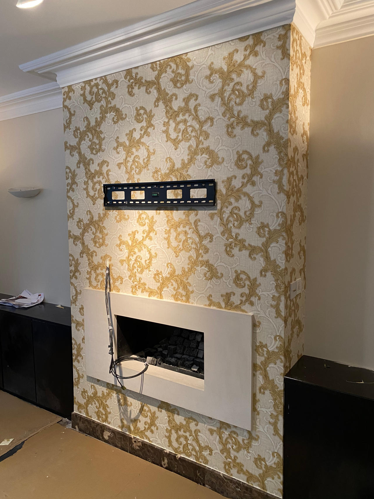 Wallpaper Installation company in london