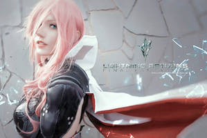 Lightning Cosplay (Final Fantasy XIII)