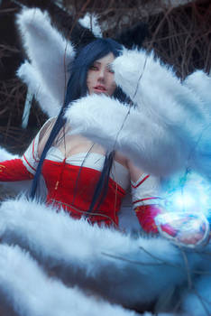 Ahri Cosplay