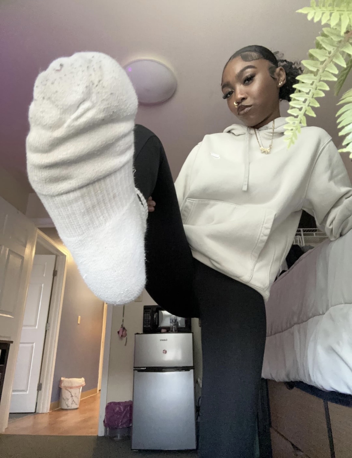 Reddit Foot Reddit Feet by drtujetjuedr on DeviantArt