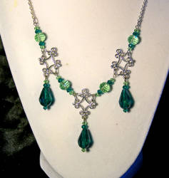 Triple Diamond Floret necklace