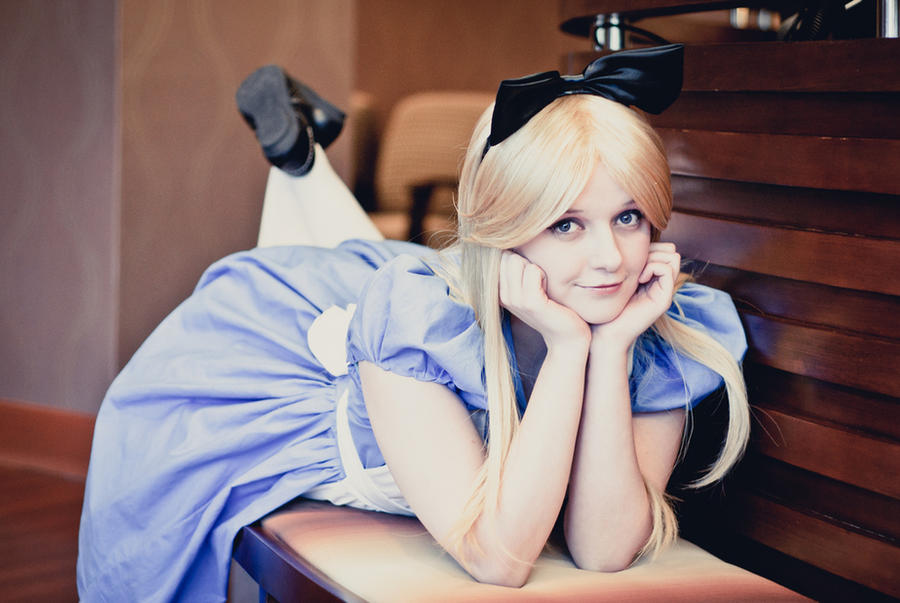 Disney's Alice by Hopie-chan on DeviantArt