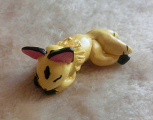 InuYasha - Sleeping Kirara FIGURINE