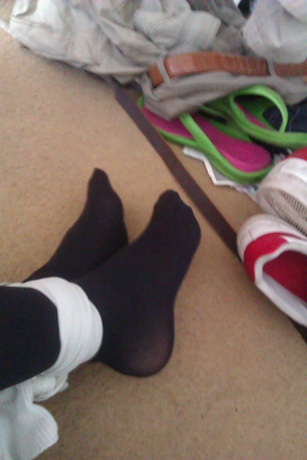 Pantyhose Tights Tied Feet By Aeia93x On DeviantArt pantyhose-tights-tied-feet-by-aeia93x-on-deviantart