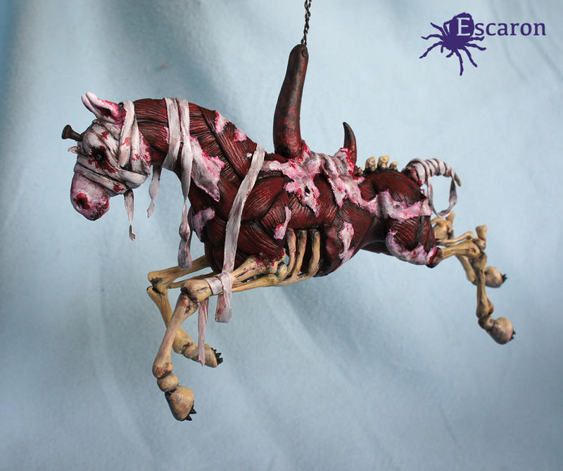 Silent (Hill) Carousel - Sculpture by Escaron