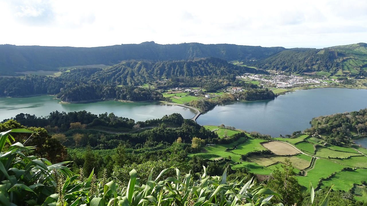Lagoa Das Sete Cidades By Puck85 On Deviantart Lagoa Das Sete Cidades By Puck85 On Deviantart