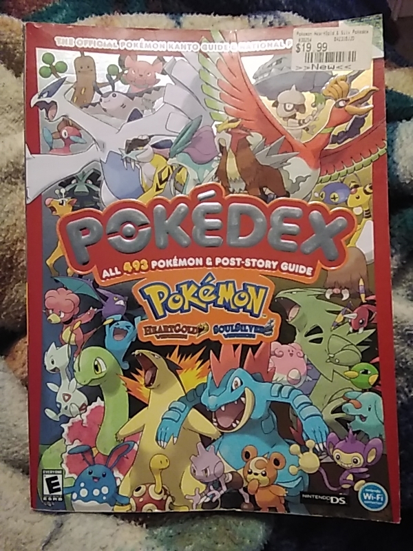 POKEMON HEARTGOLD & SOULSILVER VERSION VOL 2: OFFICIAL POKEMON KANTO GUIDE  & NATIONAL POKEDEX