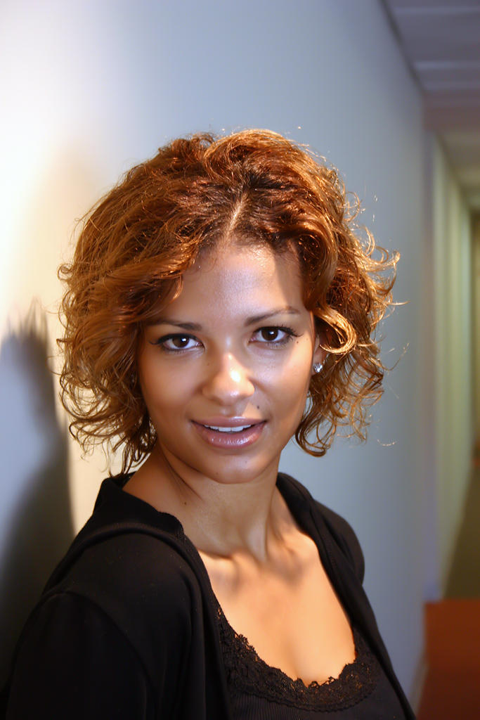 Erin Headshot by wdavid on DeviantArt