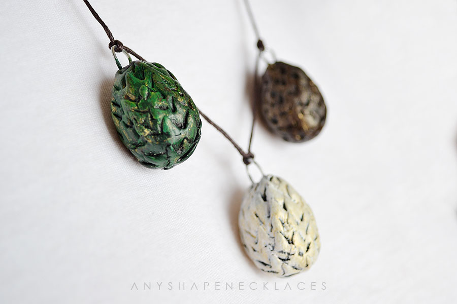 Game of Thrones Dragon Eggs necklace