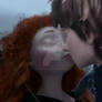 Merida x Hiccup - Kiss