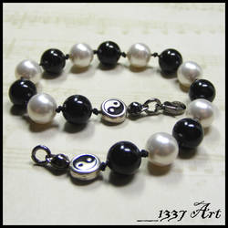 Yin Yang Knotted Pearl Bracelet