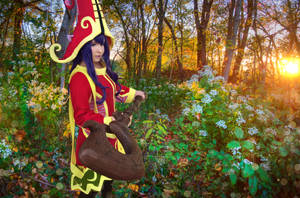 League of Legends Cosplay - Lulu II