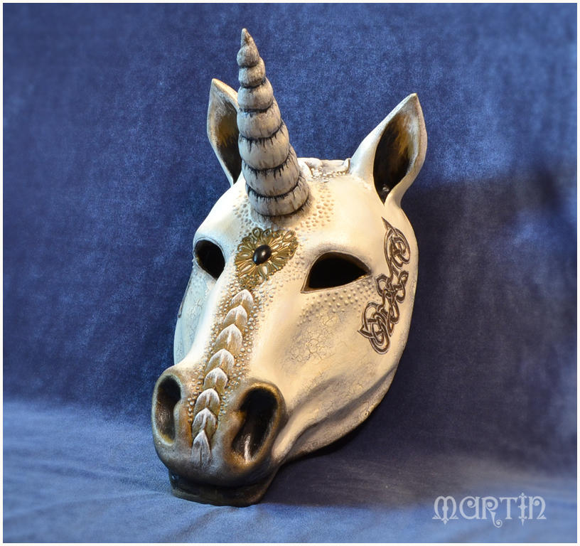 Unicorn mask*