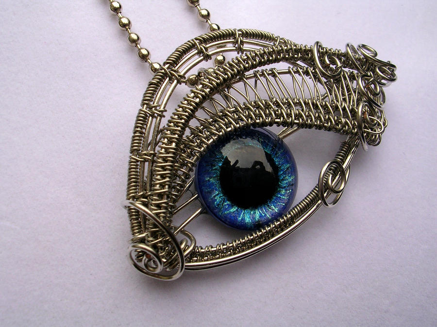 Glow Blue - Cerulean Silver Eye Pendant 2