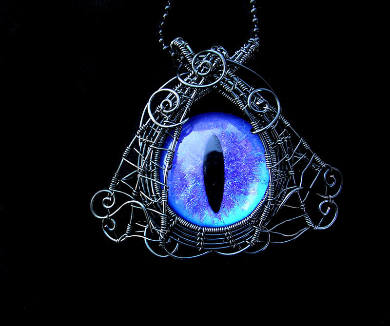 Gothic Spider Web - Violet Eye Pendant