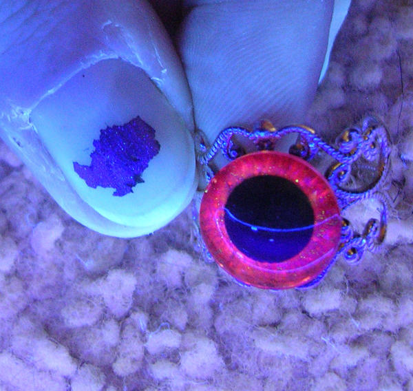 Red UV Blacklight Glow Ring