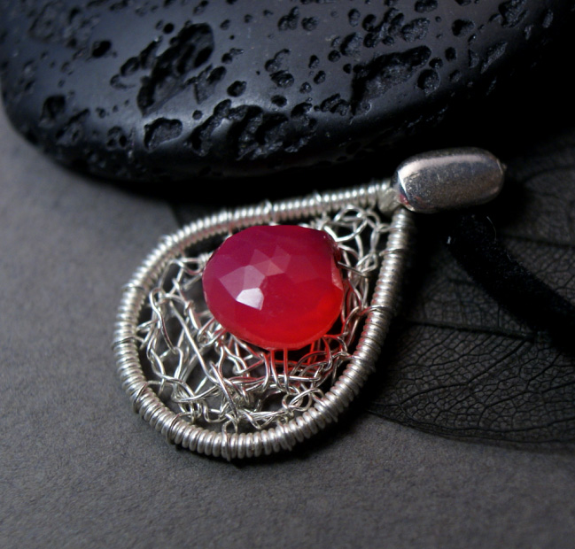 Raspberry chalcedony