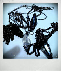 preview-crystal necklace