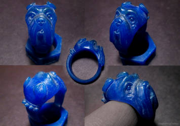 Bulldog wax ring carving